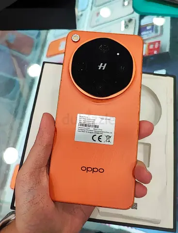 Oppo X9 Ultra Orange