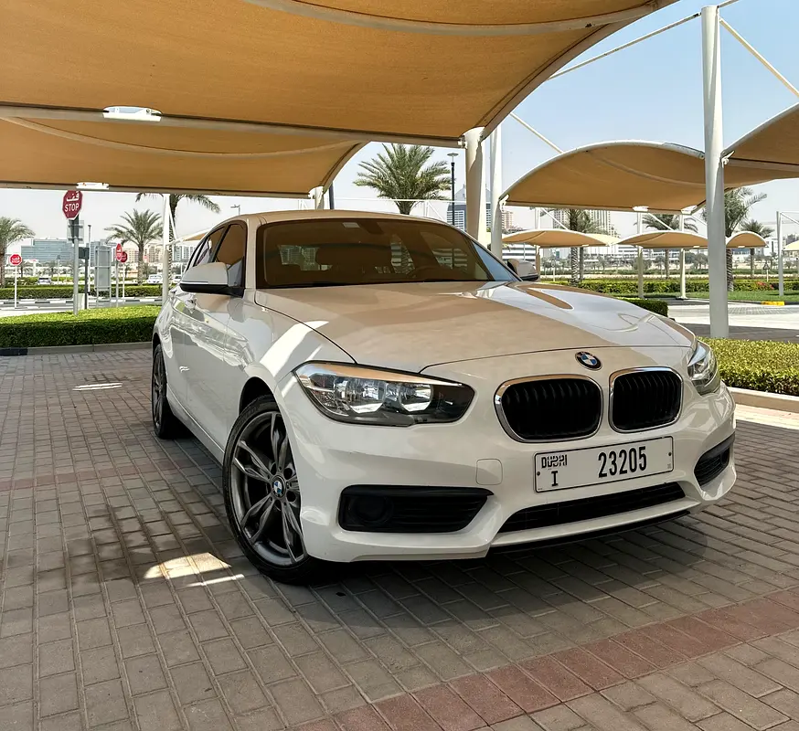 BMW 1-Series 2016 — photo 1 of 8