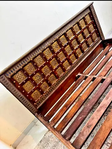 Solid wood Antique Bed Queen size