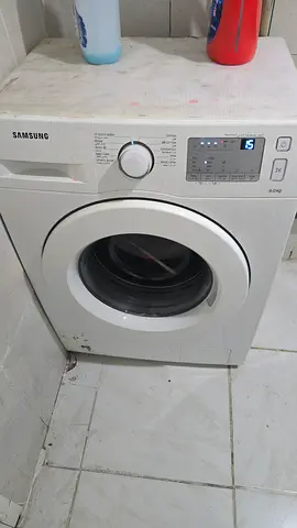 Washing machine غسالة