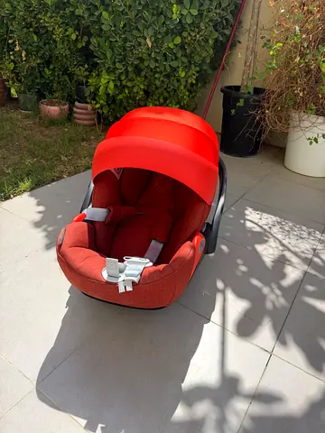 Cybex Cloud Z i-Size Infant Car Seat