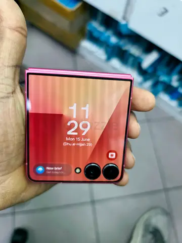 Samsung galaxy flip 7