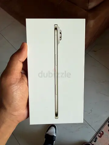 Iphone 17 Air 256GB Light Gold Only eSIM ( Active )