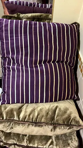 Small pillow - purple