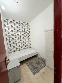 Close balcony partition available reday to move