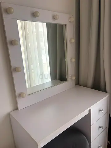 Vanity Unit with Stool