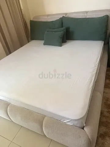 Upholstered king size Bed with mattress Cushioned Headboard with back head Storage - Good Condition