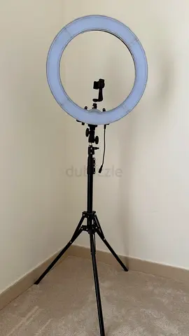 NEEWER 18” Ring Light Kit (55W, 5600K) – Brand New / Unused