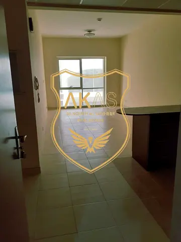 CALL NOW, 1bhk with 2bathroom and central ac,clean building,close to metro station..