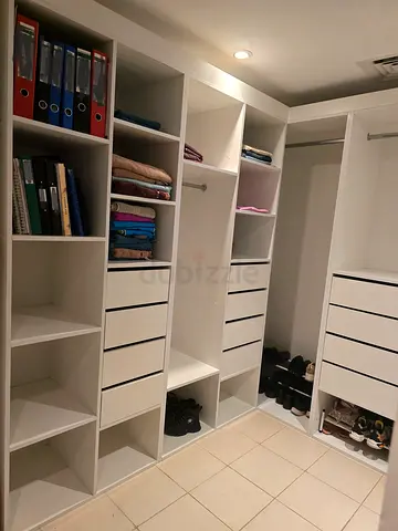 Walk-in Wardrobe / Modular IKEA-Style Reconfigurable Storage System