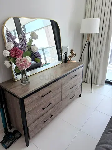 Modern 6-Drawer Dresser