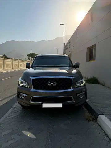 Infinity QX80 2017