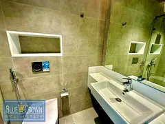 CORNER UNIT— LOW PRICE— READY TO MOVE