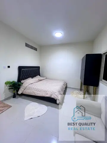 Elegant Studio with Separate Kitchen in Al Rashidiya