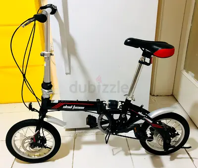 Like New - Dual Folding 14” Skid Fusion 320 AED (Original Price 550 AED)