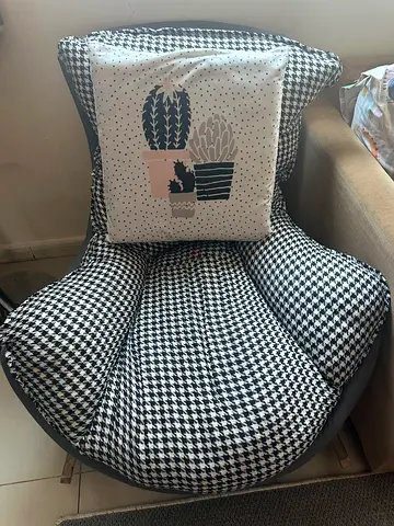 Rocking chair