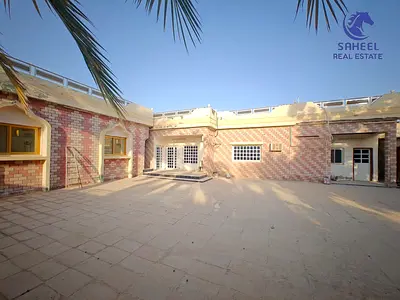 7 BR Villa with Garden in RAK FOR URGENT SALE