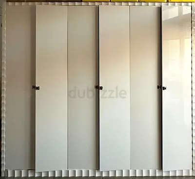 White Built-in Wardrobe / Closet - 4 Doors, Modern Finish