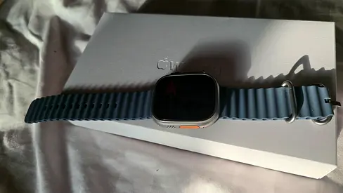 Fit-style Smartwatch with Blue Silicone Strap (Good Condition) light usage