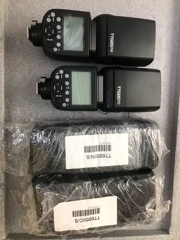 Gidox TT685ll flash for canon nd Nikon