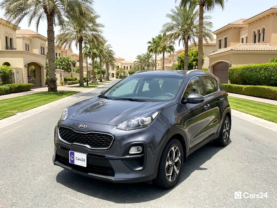 Kia Sportage 2021 — photo 1 of 13