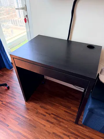 Study  table IKEA