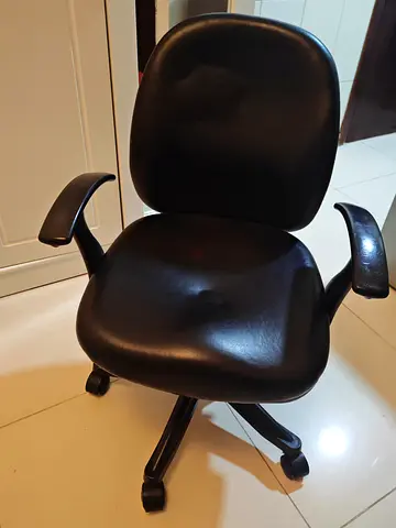 Chair study good condition
