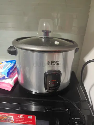 Russell Hobbs 1.8L Rice Cooker - Good Working Condition