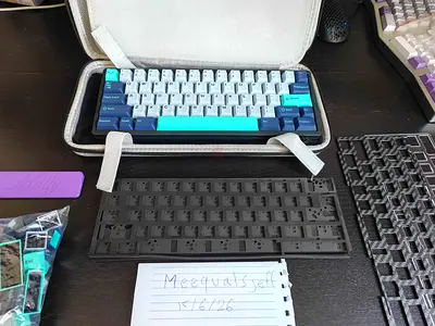 Custom Mechanical Keyboard MOLLY60