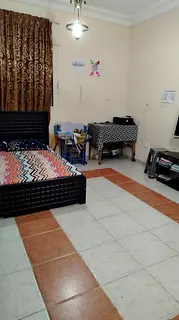 Furnished Room for Exceutive Female or Keralite couples in Tourist club with sea view