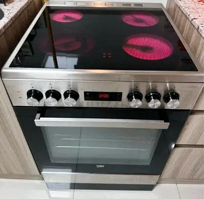 Beko Luxury Electric Ceramic Cooker 60x60 cm – Modern Kitchen Style
