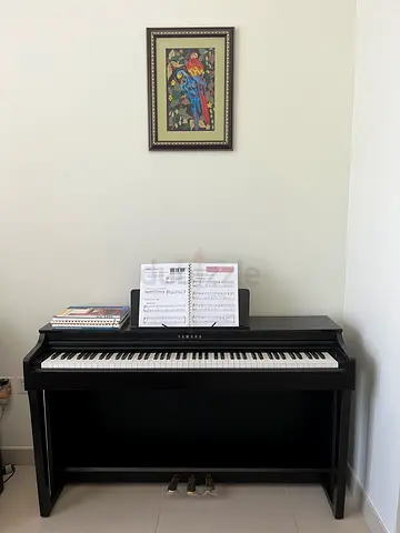 Used Yamaha Clavinova CLP-625 (Pristine Condition)