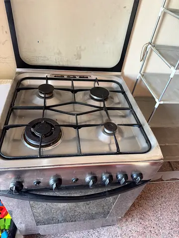 Free-standing Gas Cooker with Oven