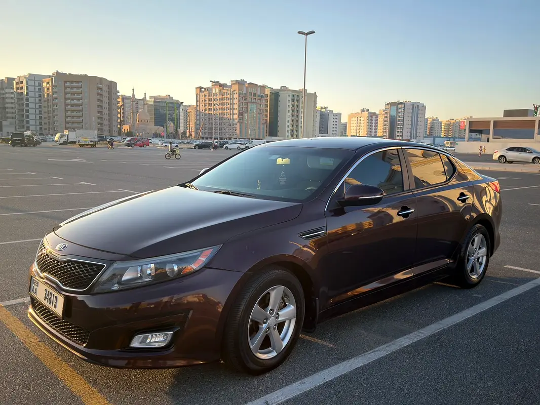 Kia Optima 2015 — photo 1 of 12