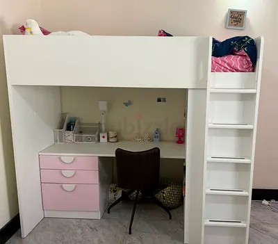 Children’s loft bed