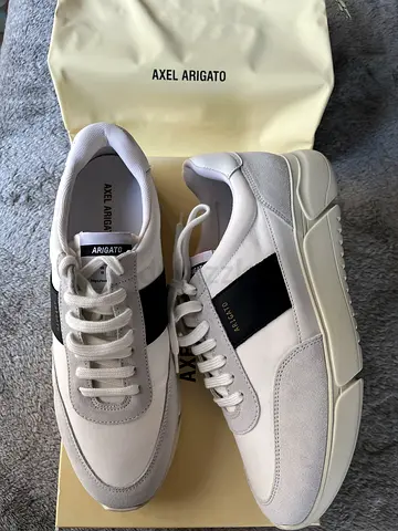Axel Arigato Genesis Vintage Runner (White) US11