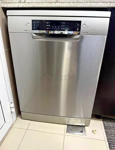 Bosch Serie 4 freestanding stainless steel dishwasher - good working condition