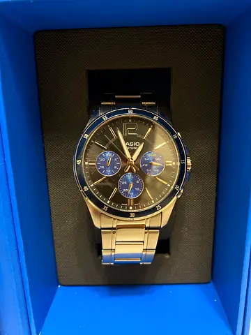 Casio watch