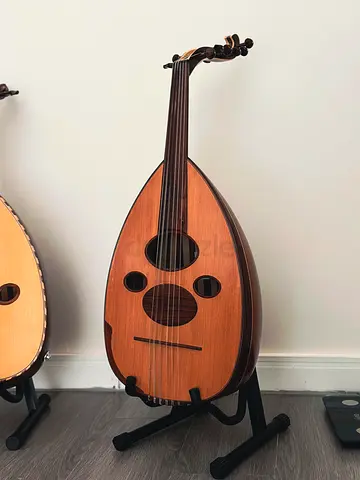 Iraqi Oud عود عراقي سوبر - صناعة فارس فؤاد جهاد