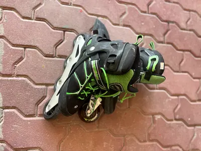Used inline rollerblades - good condition