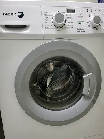 7 kg Washing Machine Automatic Front Load Made in ITALY- $%!#-with moving Trolly