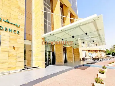 Modern & Luxury Panoramic View with Best Facialities Gym & Pool
