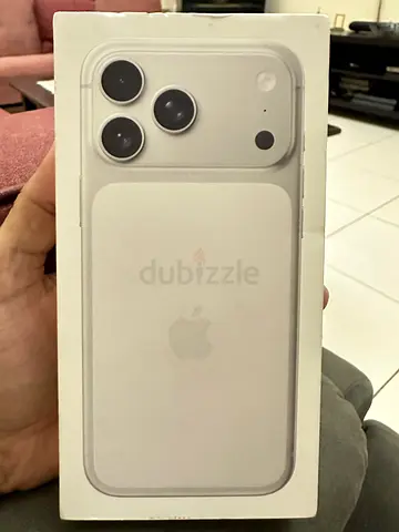 iPhone 17 Pro Max 1TB Silver TDRA - 103 Cycle Count only