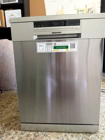 Daewoo Stainless Steel Built-in Dishwasher - Good Condition