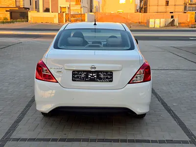 Nissan Sunny SL, миниатюра 3