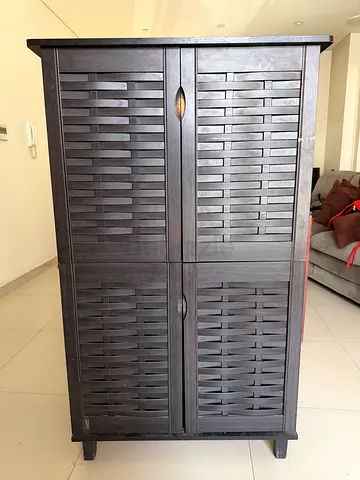 Shoe stand