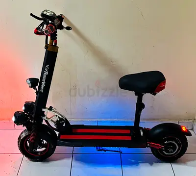 Display system Electric Scooter with Seat - Good Condition