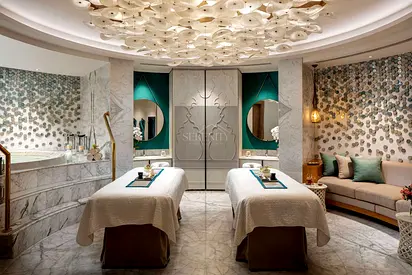 Waldorf Astoria Residences | Close to Wynn Resort | Private Beach | Ultra Luxury