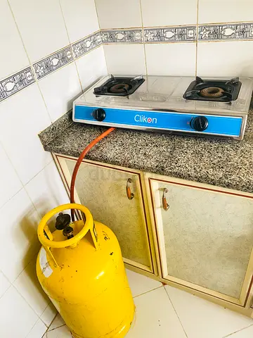 Gas cylinder