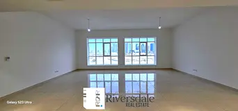 Huge 3BHK-Spaciou -Private Jacuzzi